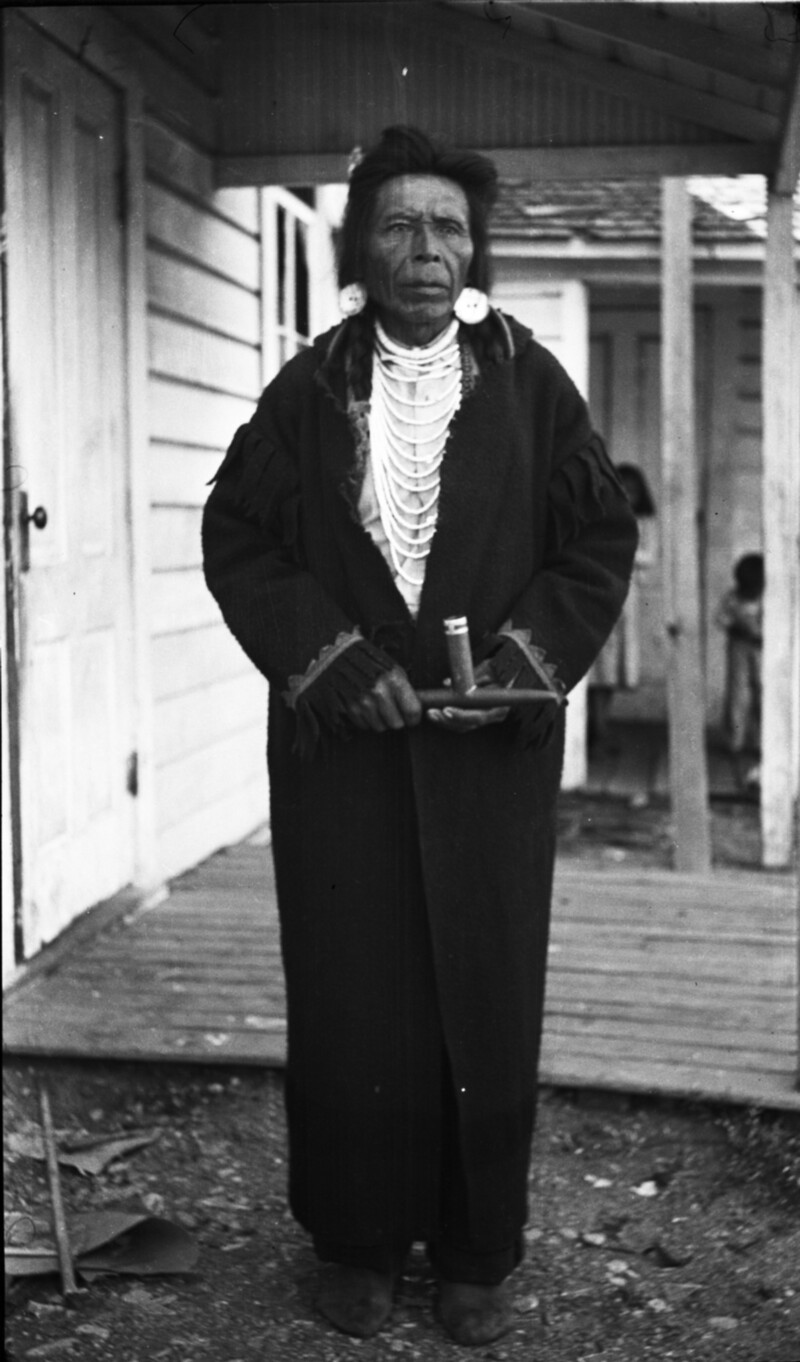 A photo of the record -- Willie Red Star Andrews,  1936